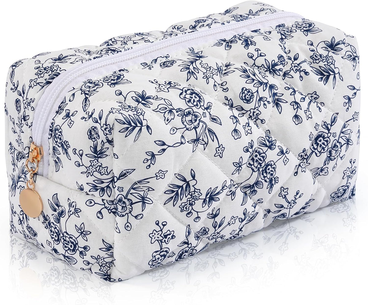 Makeup Bag Travel Toiletry Bag for Women, Small Cosmetic Bags Cute Quilted Cotton Makeup Pouch for Purse Emergency Bag Pencil Case Accessory Bag, Pastel Pink